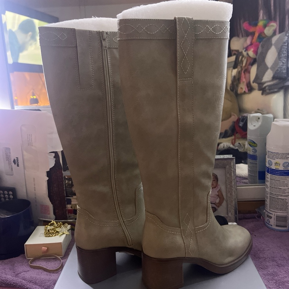 Marc Fisher Taupe Heeled Boots